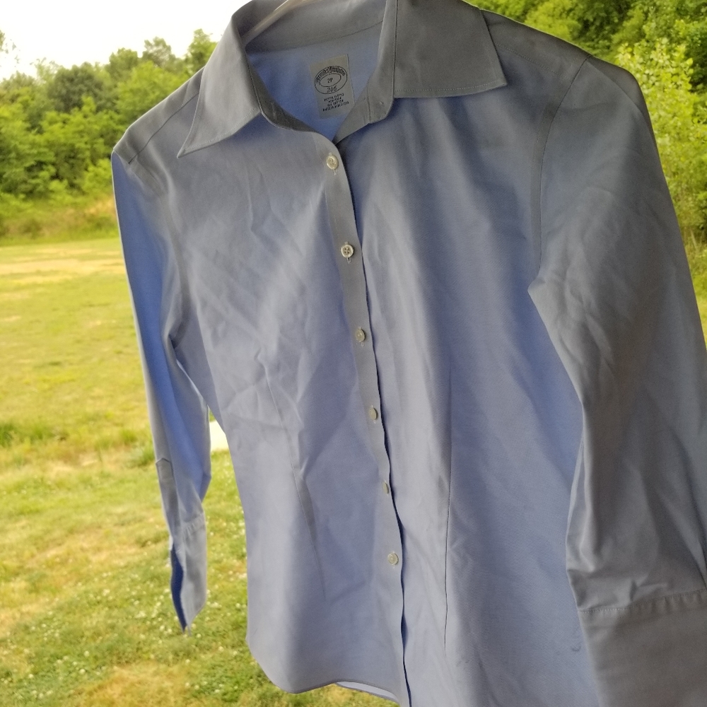 White womans Brooks Brothers dress shirt